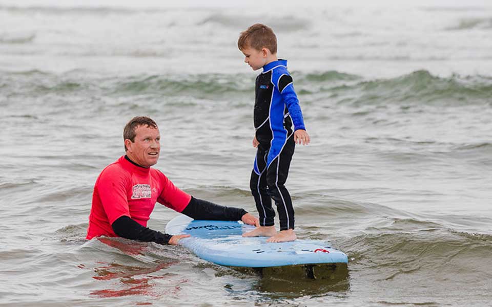ndis support sunshine coast kids surfing